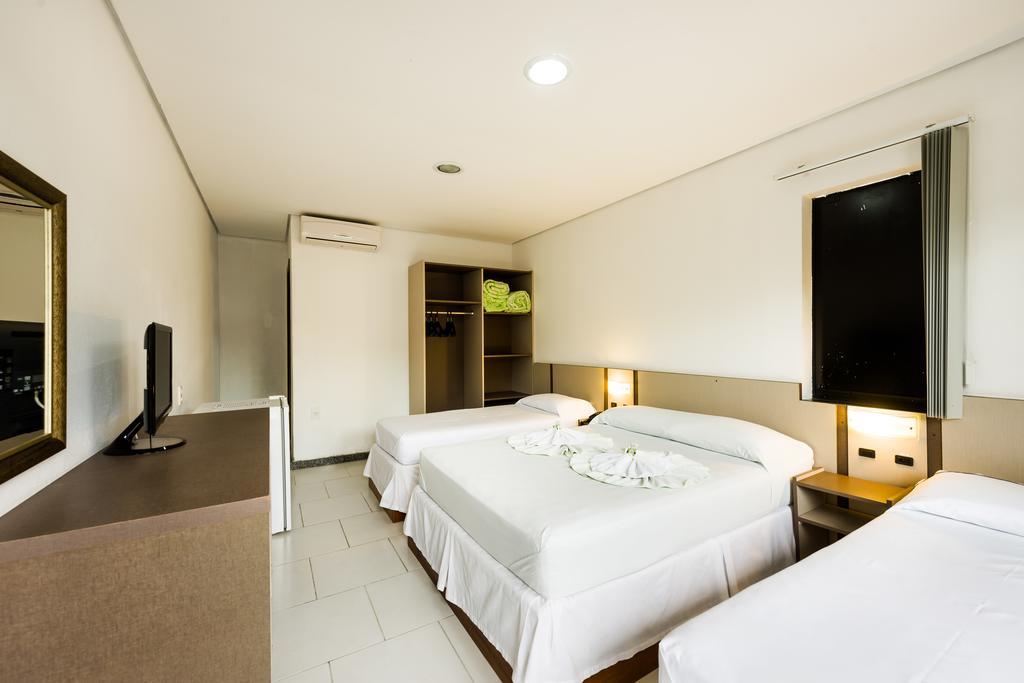 Hotel Brasil Penha  Rum bild