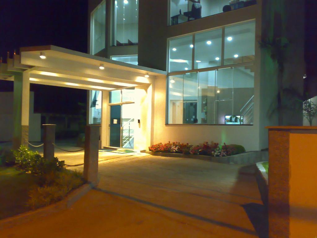 Hotel Brasil Penha  Exteriör bild